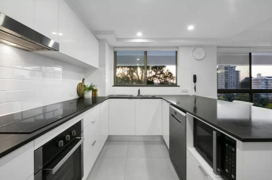 Apartament Gemini Court - Hosted By Burleigh Letting Gold Coast