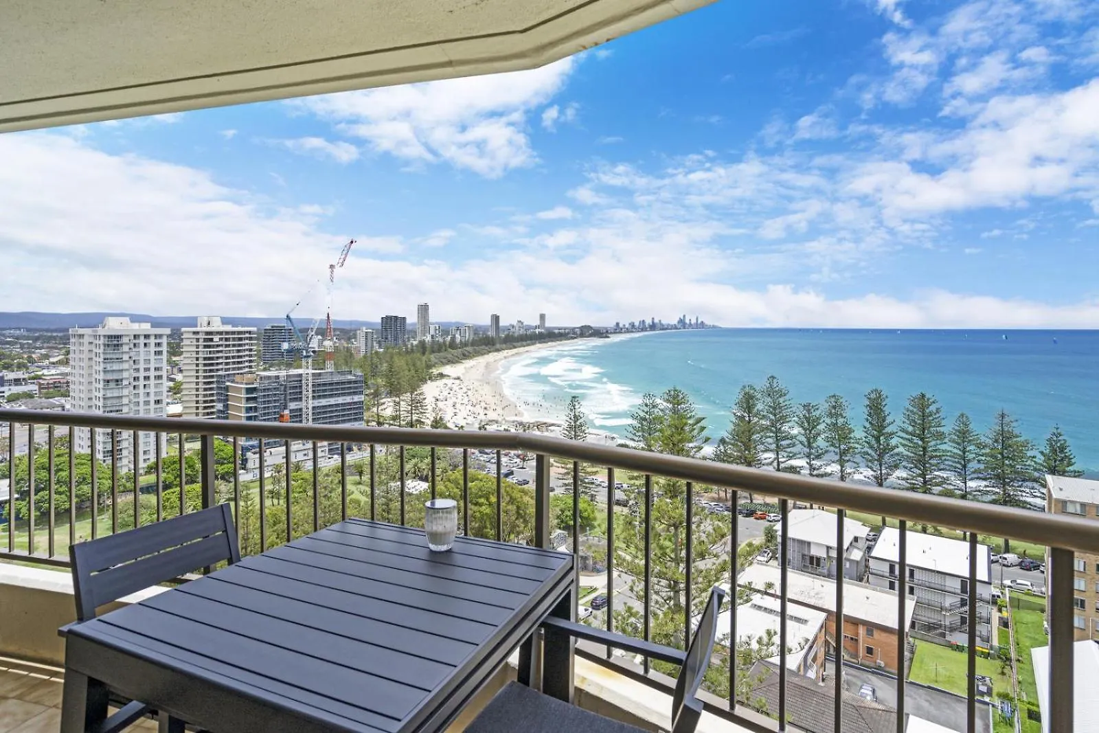 Apartament Gemini Court - Hosted By Burleigh Letting Gold Coast 0*,  Australia